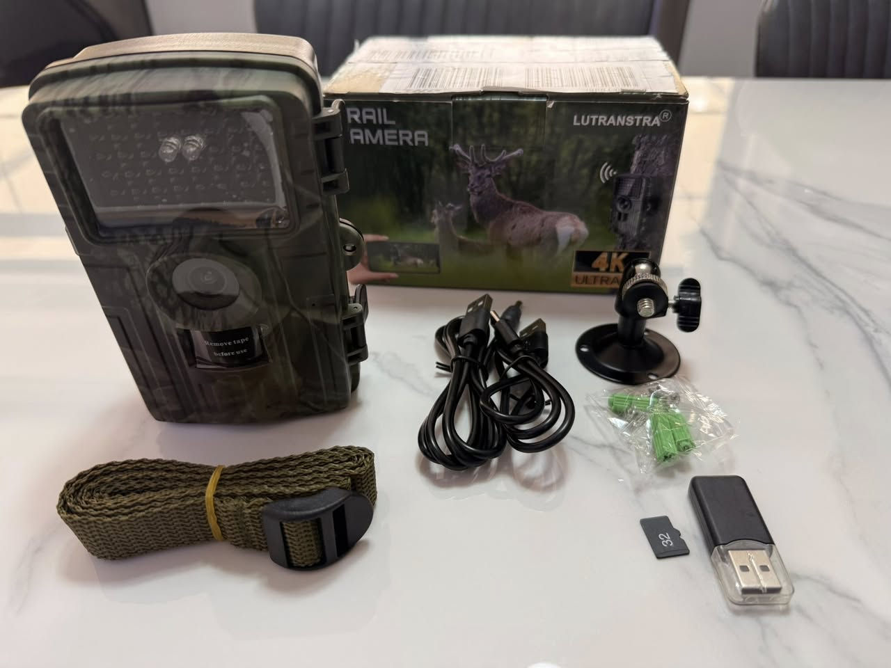 سلام عليكم
كاميرا مراقبة خارجية / صيد LUTRANSTRA بدقة 4K Ultra HD
تصوير ليلي + مستشعر حركة
مقاومة للماء ومناسبة للحدائق والمزارع
مع كرت ذاكرة 32GB 
جديده سعر 75الف
واتس اب ***********
