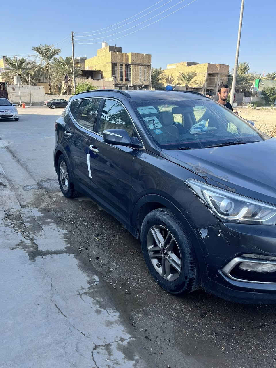 السلام عليكم سنتافي 2017 امريكي
رقم ذي قار بأسمي  محرك 2400 
ضربتها البنيد و الجاملغ الامامي الايسر تبديل السعر 155$ و بيها مجال بسيط 
 للتواصل ***********
