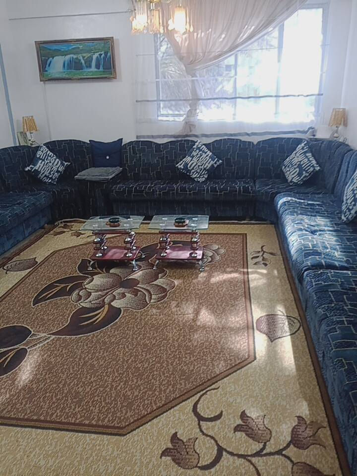 طخم عراقي ثقيل ونظيف زاويتين 12متر ويه الطبلات والمحفورة السعر 300 للاتصال***********
