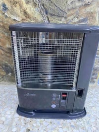 الوحده على 15 قفل راسلوني واتساب موجود 07719375638