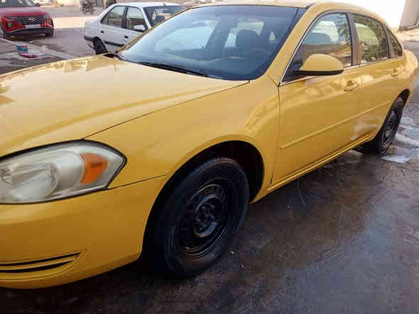 السلام عليكم
امبالا للبيع موديل 2008
محرك 3500 
كير مكينه جديد 
تبريد تتفئه شغال 
كهربائيات كلها شغاله دواخل بالكامل على البلاد
بيها خط اعماره بغداد 
مكان السياره بغداد المشتل 
للاستفسار ***********
