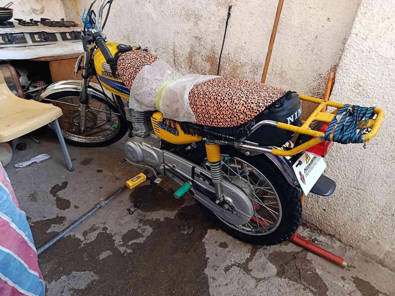 دراجه اربع قير للبيع موديل 17 بدون اوراق سعر 400 وبي مجال


**إذا كنت صاحب هذا الإعلان وتريد حذفه لأي سبب، رجاءا أرسل رسالة إلى الدعم الفني**