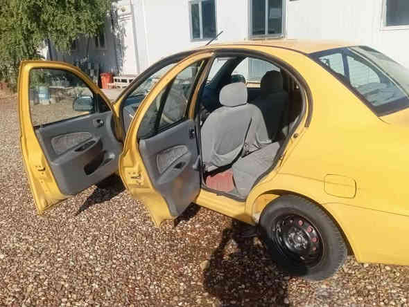 السلام عليكم ورحمة الله وبركاته سياره طيبه مديل 15تكسي السياره سنويه ماصاقطه لحد 2026 يله تصقد السعر ٣٥وبيه مجال قليل حك الجيه مكاني الزعفرانيه الاستفسار عن هذا الرقم *********** بي واتساب
