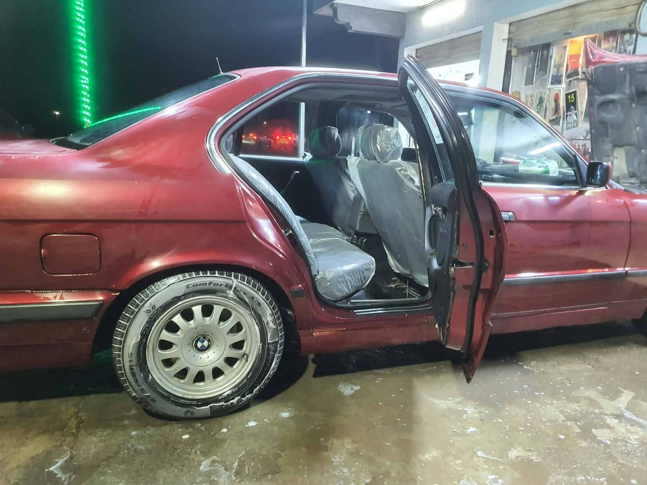 سلام عليكم بي ام موديل 92 حجم 525 محرك 35 فل
كابون بيها مصبوغه جماليه فقط سنويه لي 2030 بسم اخويا منضومه غاز جديده شادلها صارلها شهر  سعر 60 وبيها مجال للطيبين  للتواصل مكاني موصل حي عدن
***********
***********
