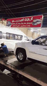 اخوان. هذه المحطه. للبيع او لليجار. موقع المحطه. في بغداد الحسينيه.  ا...