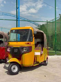 تكتك لبيع موديل 20 شهر ال خامس تكتك نضيف لا ضربه ولا صبغ عام تعمير بس ...