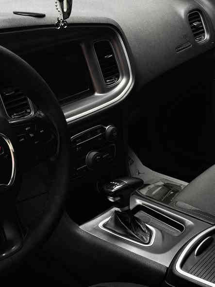 2022 SXT
محدثه SRT
ماشيه 63 km
حادثه جامغ خلفي جه الصدر وحافه الجاملغ الامامي نفس الجه
رقم بغداد بسمي
***********
