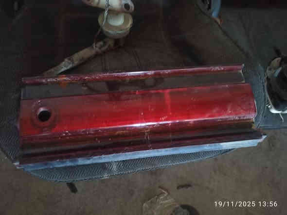 غراض مارك للبیع
مكان كلار
***********
