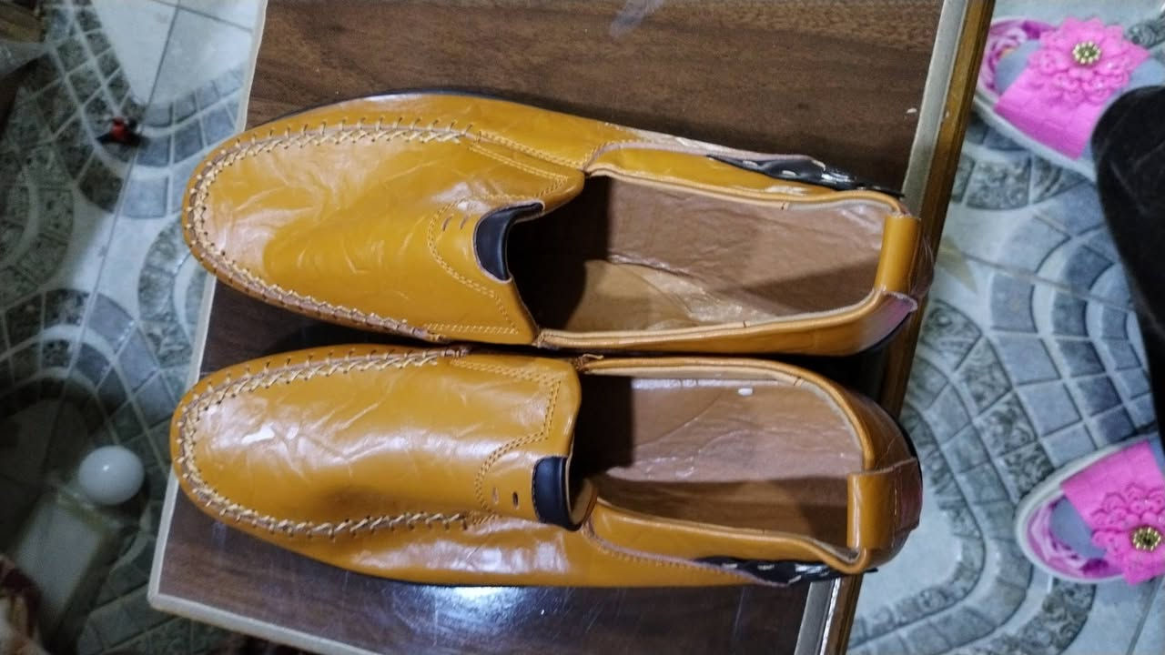 كل حذا سعره ٥ الف جديد ماملبوس طلع بالباله الاوربي


**إذا كنت صاحب هذا الإعلان وتريد حذفه لأي سبب، رجاءا أرسل رسالة إلى الدعم الفني**