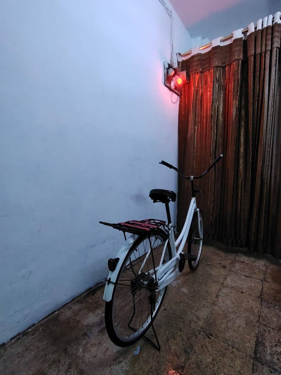 السلام عليكم بايسكل للبيع النضافه 70%وبي شخوط قليله وإلاغراض كامله بريك كدام والجاملغ الكدام وقبغ الصينيه والقبغ الورا مال الصينيه التواصل على الرقم ‏‪0770 877 3552‬‏ او خاص
