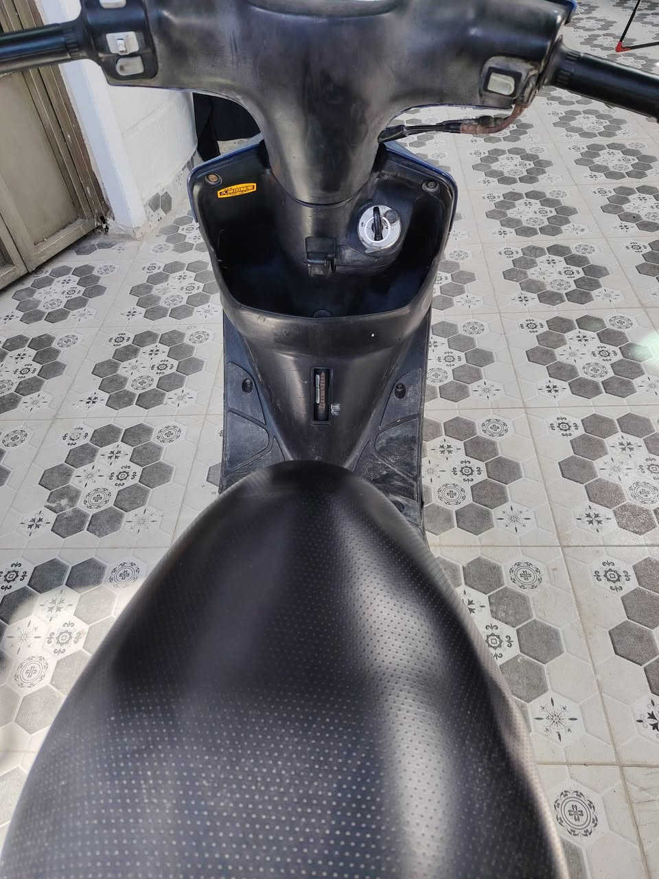 بيجي نضافه٩٩من١٠٠دراجه مفتوحه مره وحده كهربايات كله شغاله سلف هندر لايت اشاير بك لايت عداد كلشي بيه يشتغل سعر ٣٧٥مكان سماوه مركز


**إذا كنت صاحب هذا الإعلان وتريد حذفه لأي سبب، رجاءا أرسل رسالة إلى الدعم الفني**