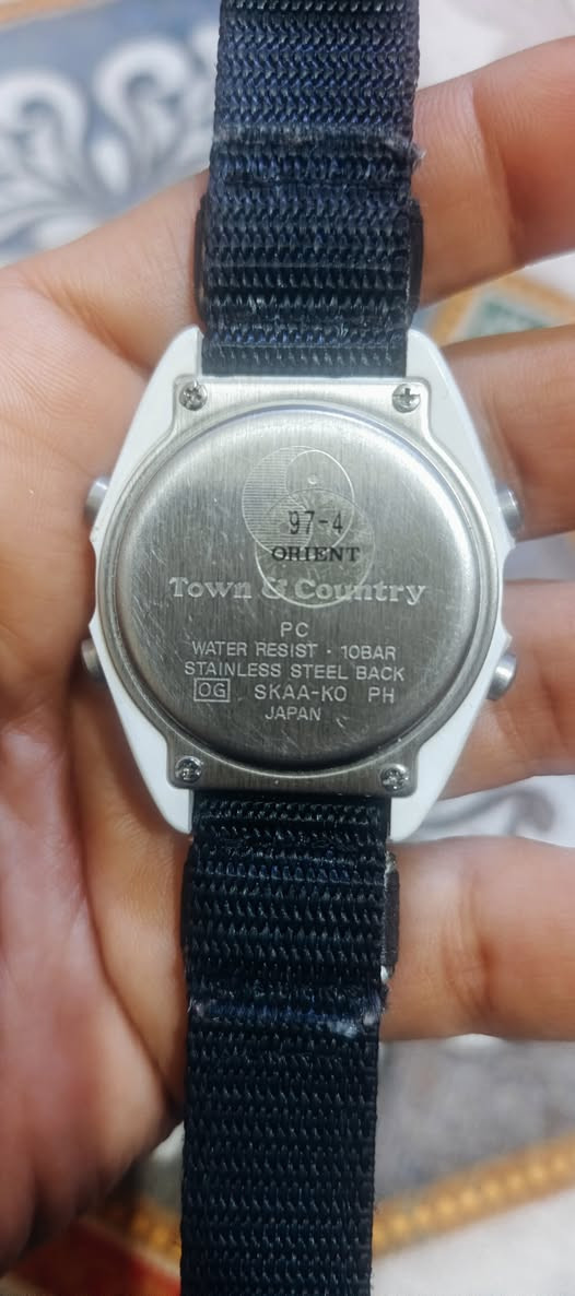 ساعه باله أورينت
منبه 
سير لاسق
عداد تنازلي
يابانيه
مصممة لتكون مقاومة للماء بما يتناسب مع أنشطة ركوب الأمواج.
السعر 30
يوجد توصيل


**إذا كنت صاحب هذا الإعلان وتريد حذفه لأي سبب، رجاءا أرسل رسالة إلى الدعم الفني**