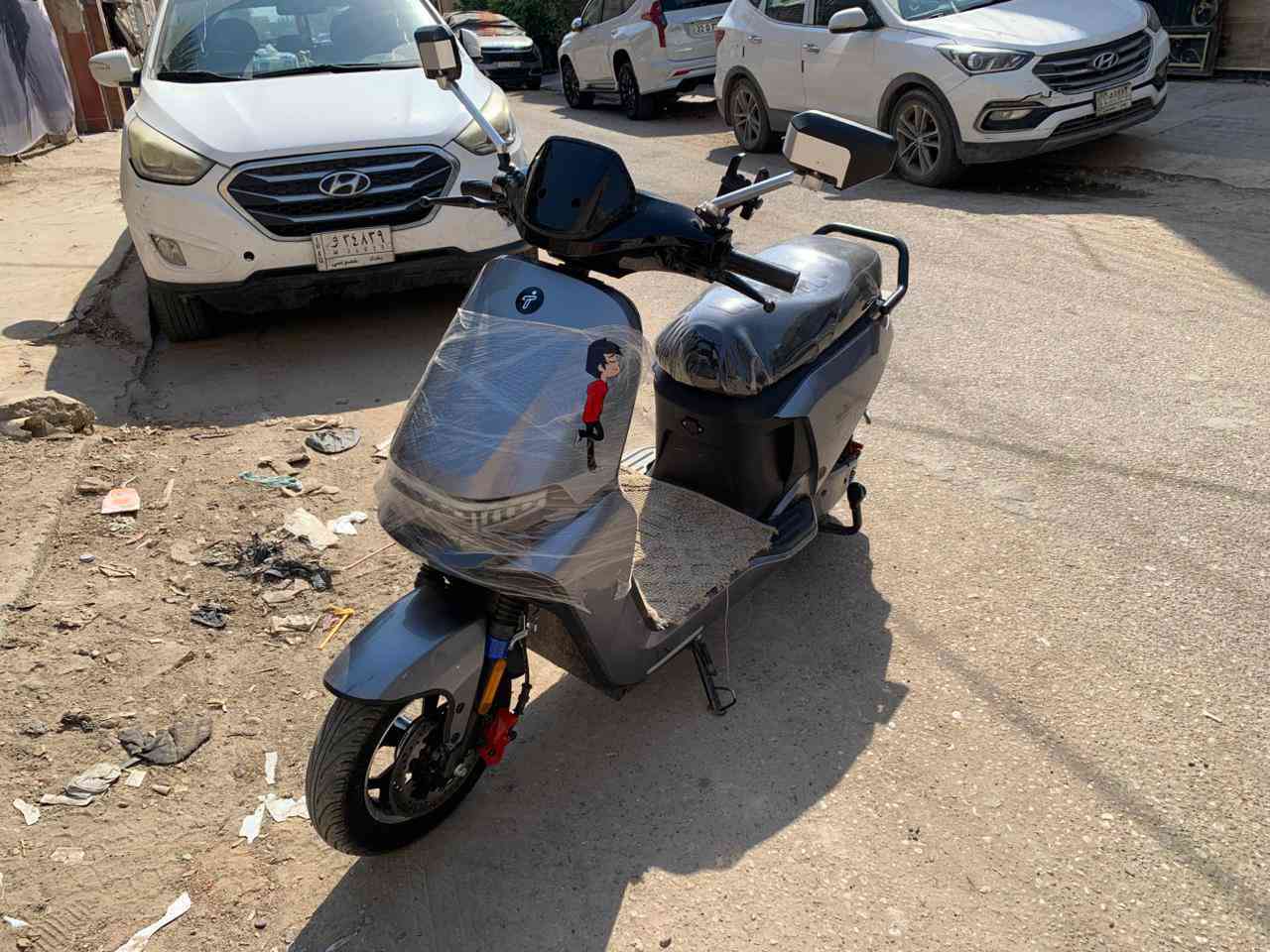 السلام وعليكم دراجة شحن للبيع  فول مواصفات دبل إشارة لايت ناصي عالي رماش نضام R شغال ونضام بارك هم شغال  بيهة منفذ شحن الدراجة نضيفة مابيهة اي نقص للاستفسار *********** السعر 600
