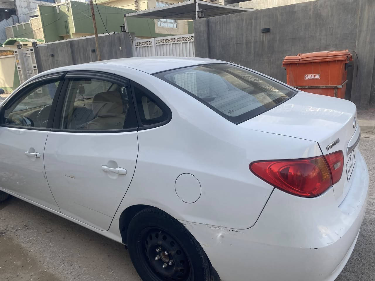 الانتره 2011 
مبدل بيها بابين 
كير محرك تبريد خير من الله
السعر 97  بغداد المدائن
والسنويه بأسمي


**إذا كنت صاحب هذا الإعلان وتريد حذفه لأي سبب، رجاءا أرسل رسالة إلى الدعم الفني**