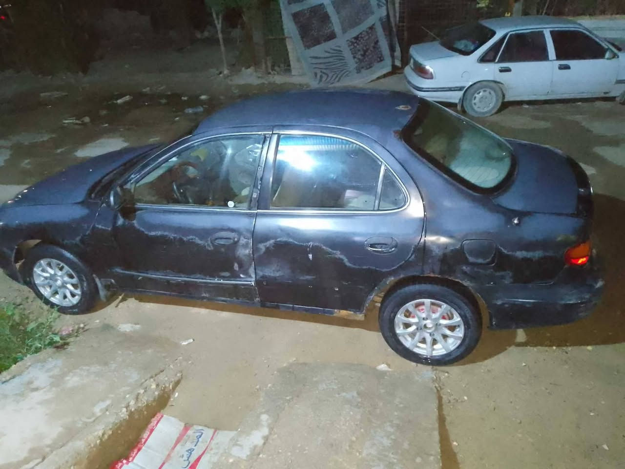 السلام عليكم النترا موديل 2000رقم النجف ابسمي السياره السنويه 28 سعرها 25ورقه وبيها مجال الشراي ***********
