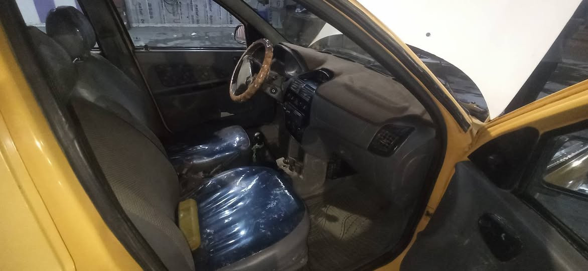 طيبة 2016 رقم بابل  بآسمي هزه جديده هستوني داورتها 
تبريد شغال مكينه ريوا فقط الجاملغ الخلفي وره العبري بي ضربه وباقي  على وضعه مامعدله هيئه مصفره  بيع سريع مستعجل مستعجل لضرف 
مكان السيارة ديوانية المركز
***********
