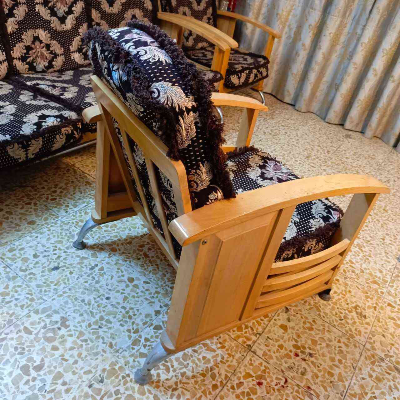 تخم ماليزي 7مقاعد نظيف السعر 175عنوان بغداد الحبيبيه بغداد, العراق


**إذا كنت صاحب هذا الإعلان وتريد حذفه لأي سبب، رجاءا أرسل رسالة إلى الدعم الفني**