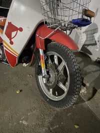 ماطور سرفيز للبيع موديل 2015 دبل دسك زوج تايرات جدد كير ومحرك بحالة مم...