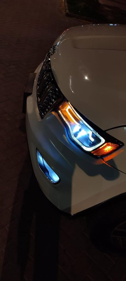 السلام عليكم
جيب 2020 امريكي لمتد  

سيارة رقم بغداد بسمي  تحويل ثاني يوم 

 الحادث جاملغ وبنيد 3 قطع 

-95ميل 

محرك  3600 6 سلندر

-بصمه

-تشغيل عن بعد 

-فقحة سقف بانوراما 

-منظومة زنون اصلية -

-جنطه كهرباء 

-كشن كهرباء ميموري 

-مقاعد جلد  

-ثلاث انظمه قياده

-كشنات تدفئه تبريد 

-شاشه لمس كبيره 

-نظام تثبيت سرعه 

وبعد بيهه مواصفات  

مكاني بغداد شارع فلسطين 

السعر 21$ بيها مجال  

للأستفسار ***********
