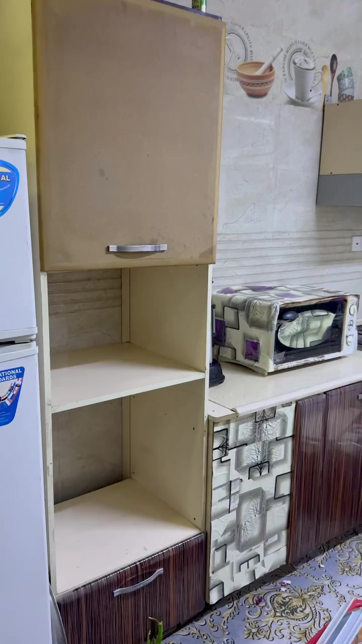 كاونتر مطبخ MDF  ٣ متر  مرمر للبيع يحتوي على ٣ قطع تعليك وطباخ 
مع سنك مرمر ٢ متر مستخدم بحاله جيدة  مكاني بابل مستعجل على بيعتة بسبب نقل غراض  للاستفسار اتصال 
***********
