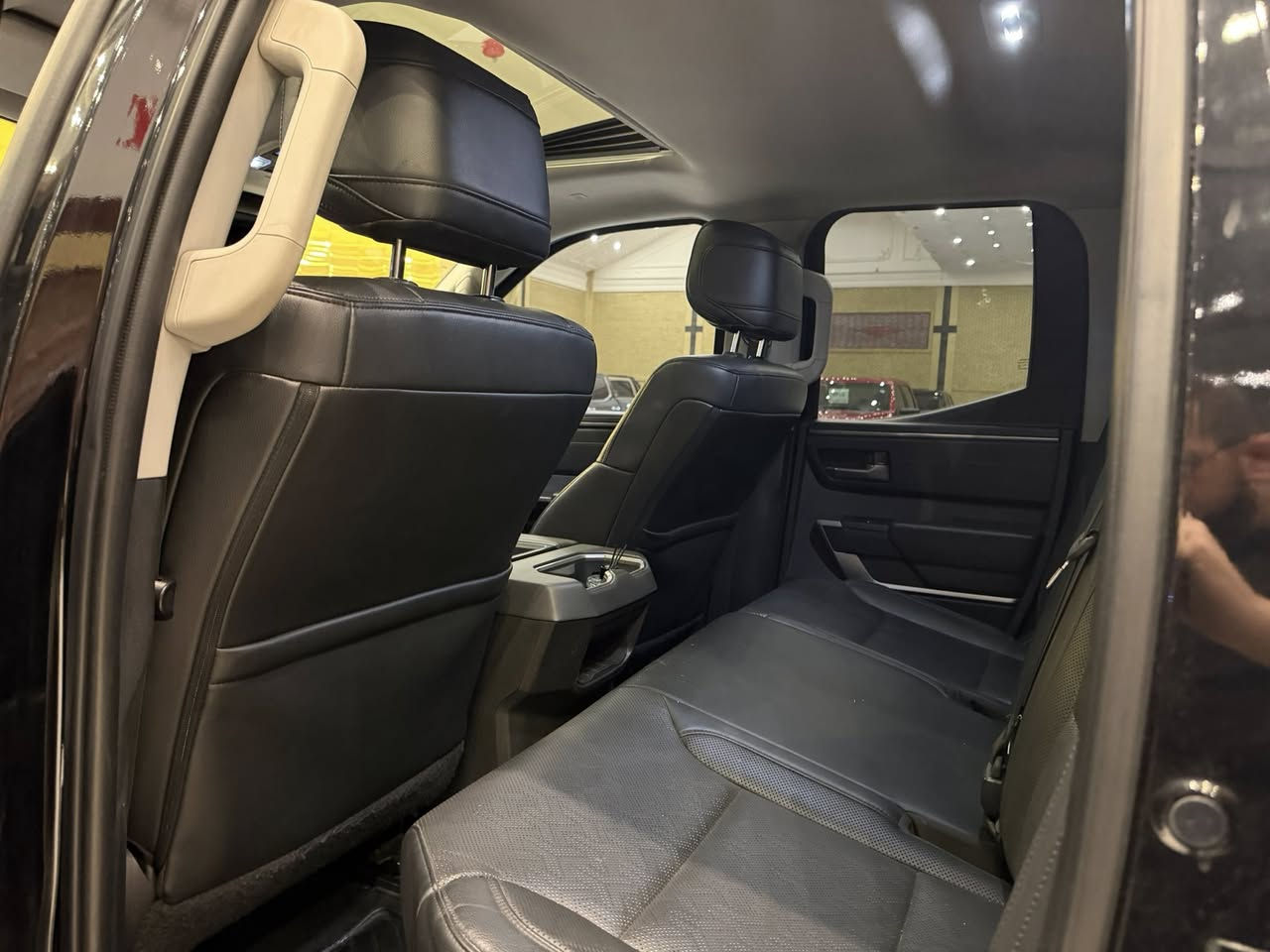 MARHABA CARS ERBIL
——————————
BRAND : TOYOTA TUNDRA
CLASS : LIMITED 
ENGINE : V6 - 3.4T - 4x4
STATUE : CLEAN TITLE كلين تايتل 
YEAR : 2022
PRICE : 33,500 $ 
COUNTER : 94,000 MILE
IMPORTING : وارد كندى
ADRESS : Erbil , أربيل شارع ١٠٠م صف دائرة گمرگ
FOR IFORMATION CALL US :
MARHABA CARS 
 📞 : ***********
