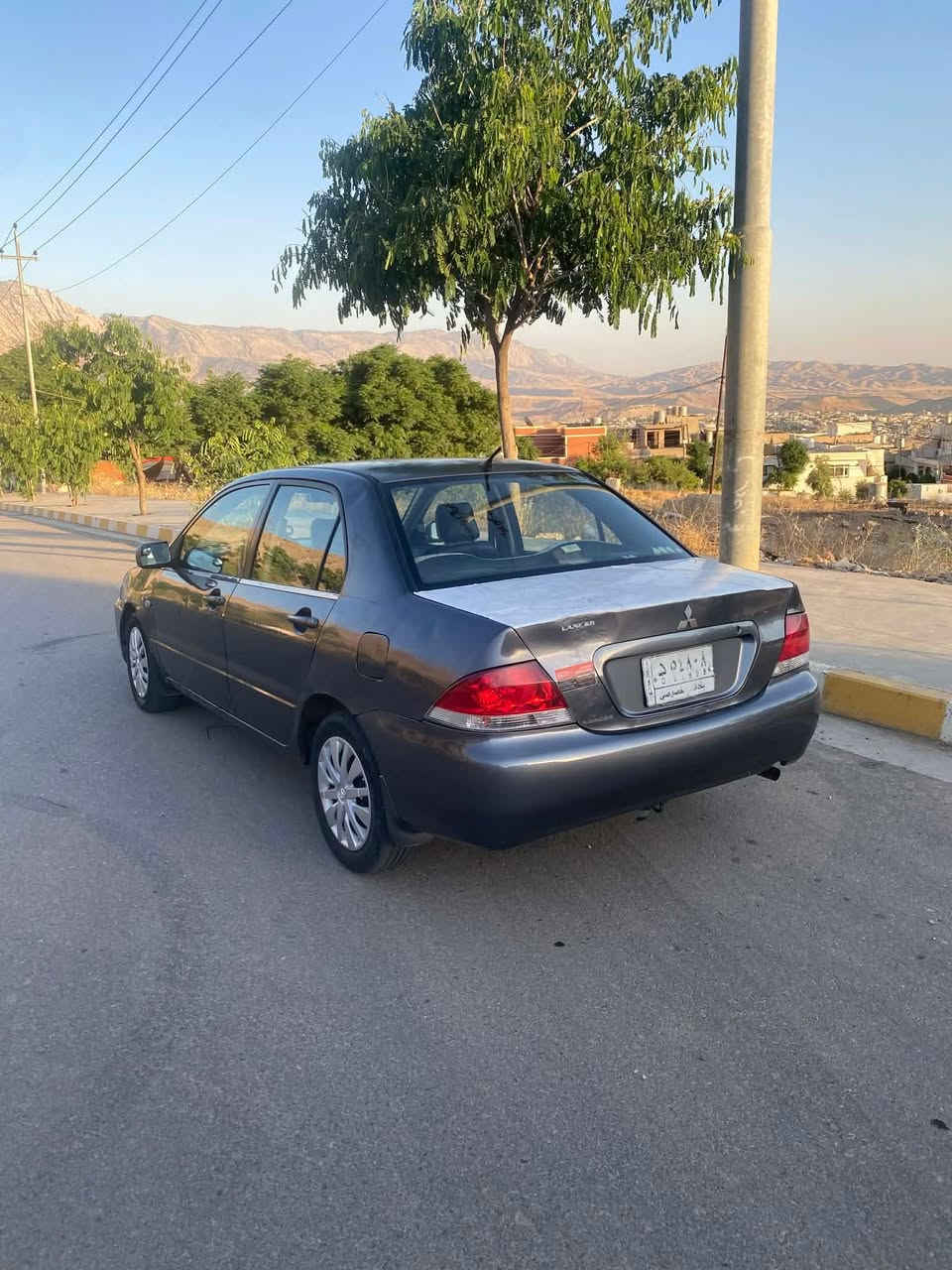 لانسەر مۆدیل ٢٠١١ گیر تۆماتیک  مواسەفات جوار جام کارەبای ئاوێنە کارەبای شاشەئایپات تەبریت ساردووگەرم لەسەرسویج  مەکینە  گەورە گیرومەکینەی نەکراوەتۆ بەشەرت سەنەوی پلاسیکە بەشەرتی ئەوالیاتو حاسیبەو پاکانەش بێ دەعمولیدراو   یجی پیوە نیە بەو شەرتە   یەک دینار مەسرفی تیانیە دەعامی بۆ دەعامی بەشەرت ئەی فرۆشم سعری  46 وەرەقە  ***********.    ***********
