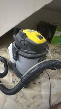 07709042053 شراي يراسلني واتساب فقط  مكنسه الماني كلش نظيفة  سعر ٢٥ ال...