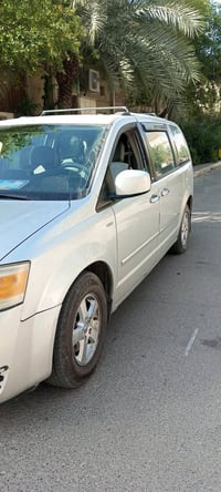 كرفان ٢٠٠٨ • كامره دواره • ابواب كهربا