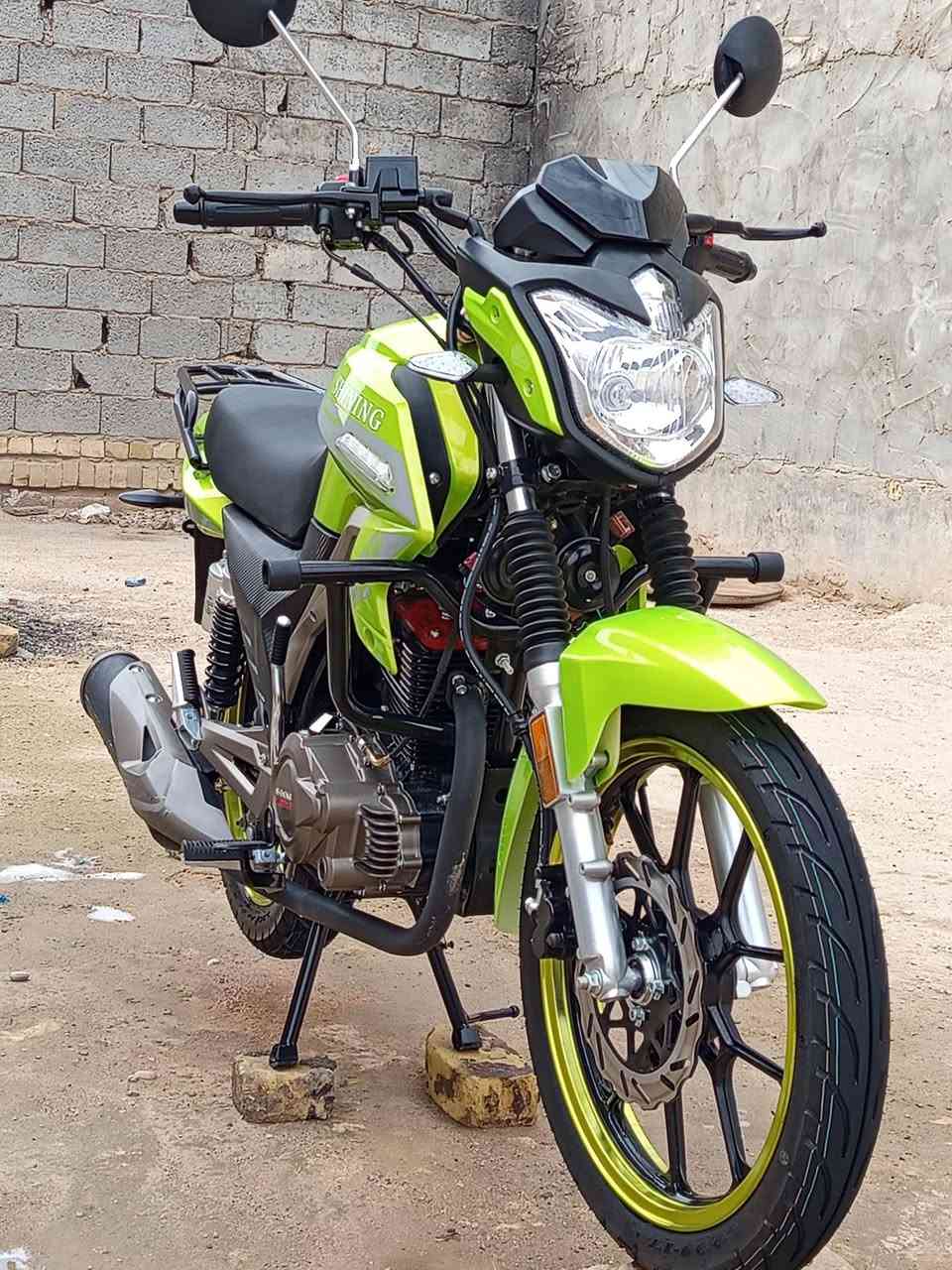 شاينگ ربع محرك 250 للبيع جديدة الدراجة وكيل مطلعها يوم 8 بشهر ال1 ..  شراي يراسلني مازنجر الدراجة فول الله شاهد سعرها 1400.. يعجبك السعر اني خادم وتدلل


**إذا كنت صاحب هذا الإعلان وتريد حذفه لأي سبب، رجاءا أرسل رسالة إلى الدعم الفني**