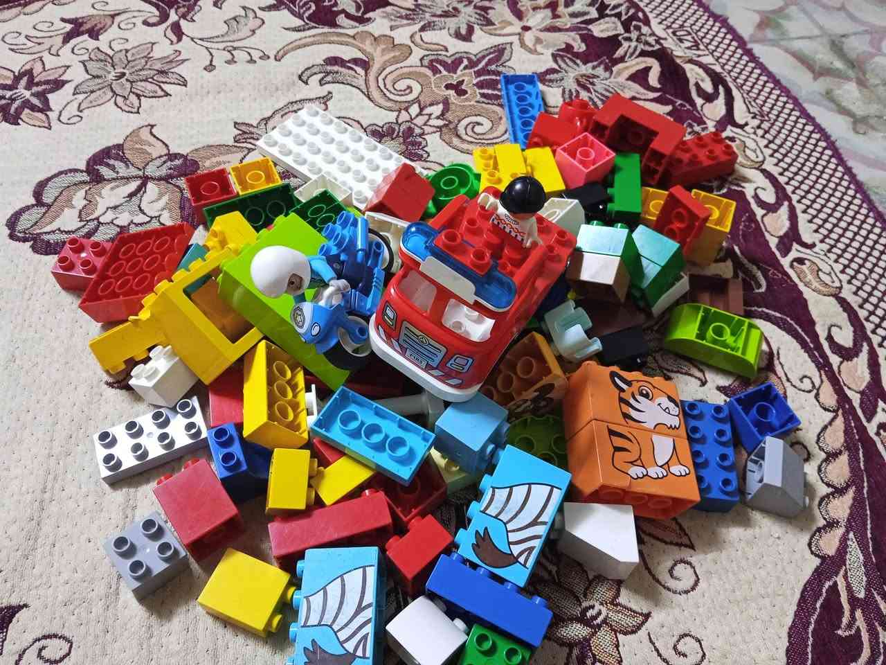 متوفر
مجموعة مكعبات ليكو مختوم وسط
العدد ١٠٠ قطعه 
السعر ١٥ الف
يتوفر توصيل بغداد والمحافظات


**إذا كنت صاحب هذا الإعلان وتريد حذفه لأي سبب، رجاءا أرسل رسالة إلى الدعم الفني**