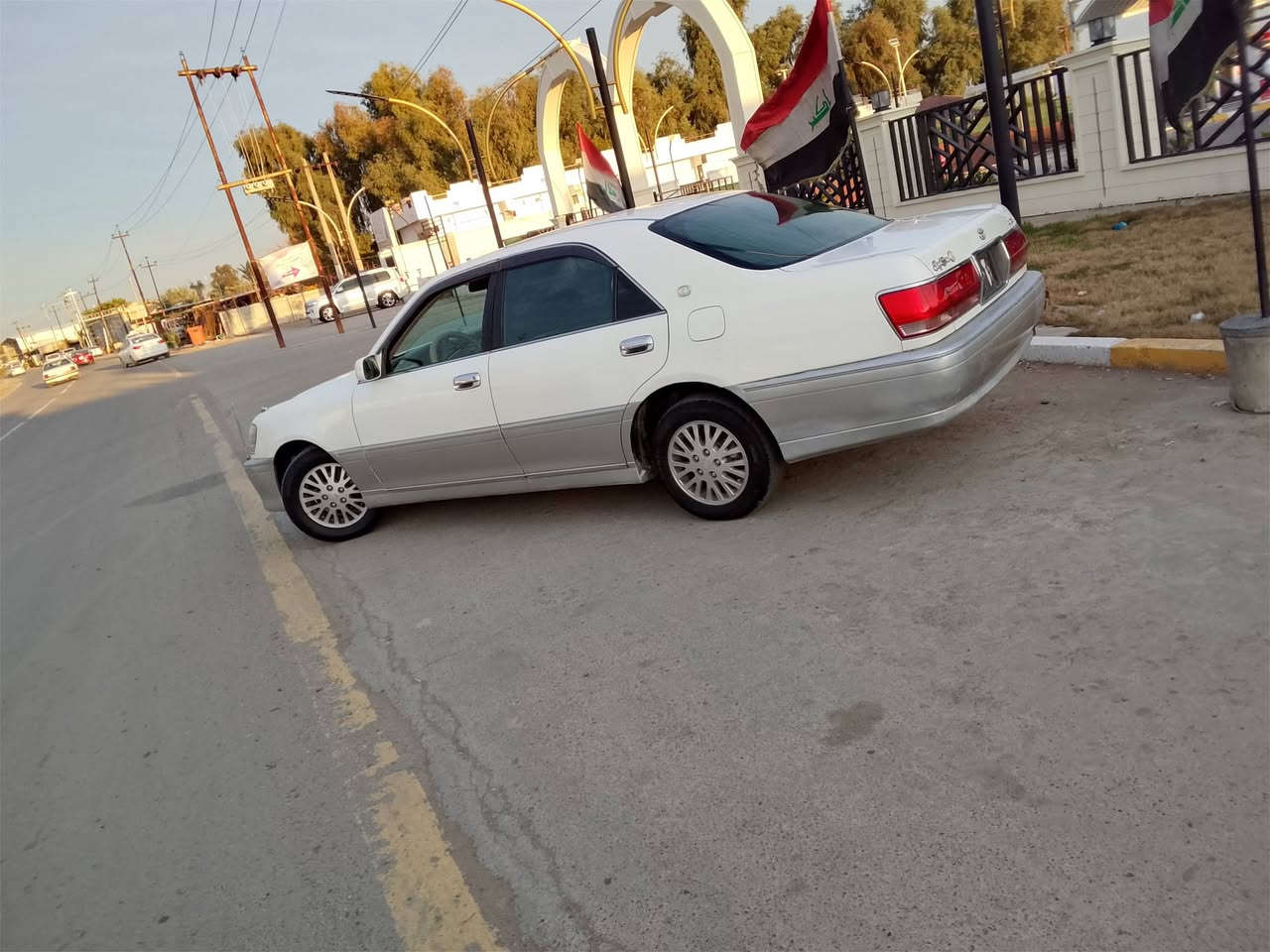 ملكة للبيع ادوات موديل 2002 جديدة رقم لاستفسار ***********
