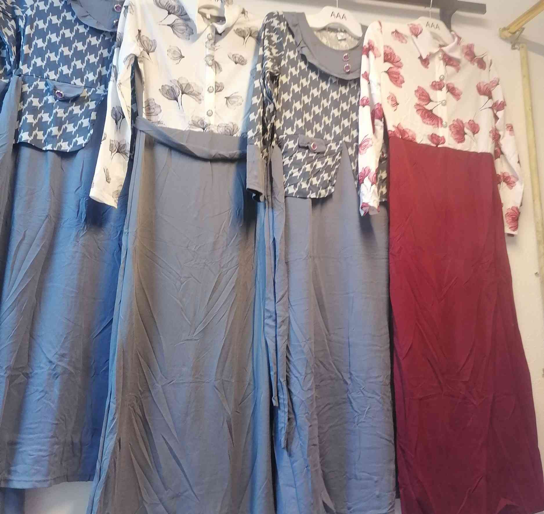 اللهم صل على محمد وآل محمد 
فستان نسائي الدرزن ب27000

الدرزن مشكل
يجي ويا حزام
للطلب والاستفسار خاص او ترك تعليق


**إذا كنت صاحب هذا الإعلان وتريد حذفه لأي سبب، رجاءا أرسل رسالة إلى الدعم الفني**