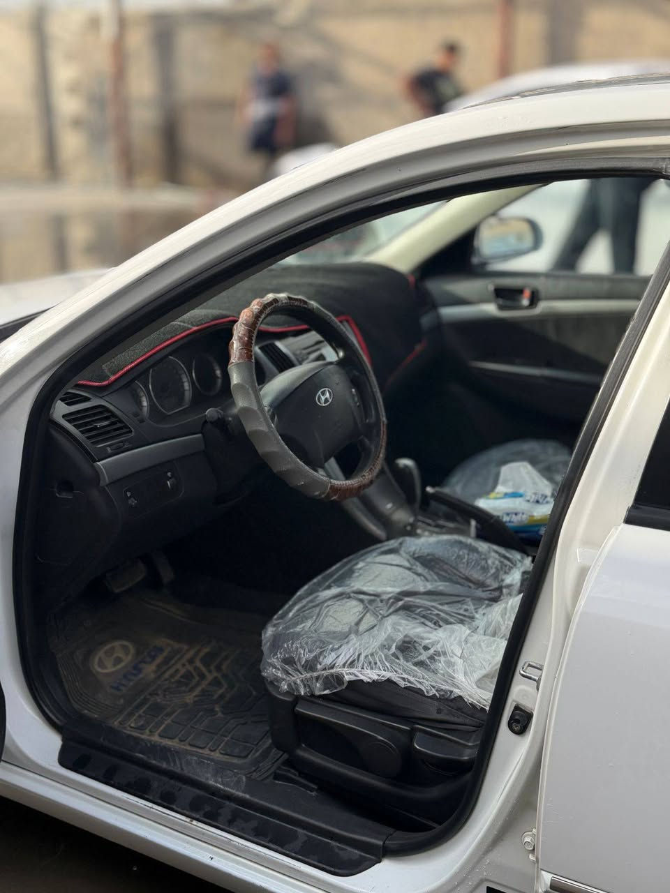 سلام عليكم سوناتا موديل 2009وارد امريكي مكينة 2400بيهة ثلاث قطع صبغ اثر جردرقم اربيل هزة وسنوية جديدة***********استفسار
