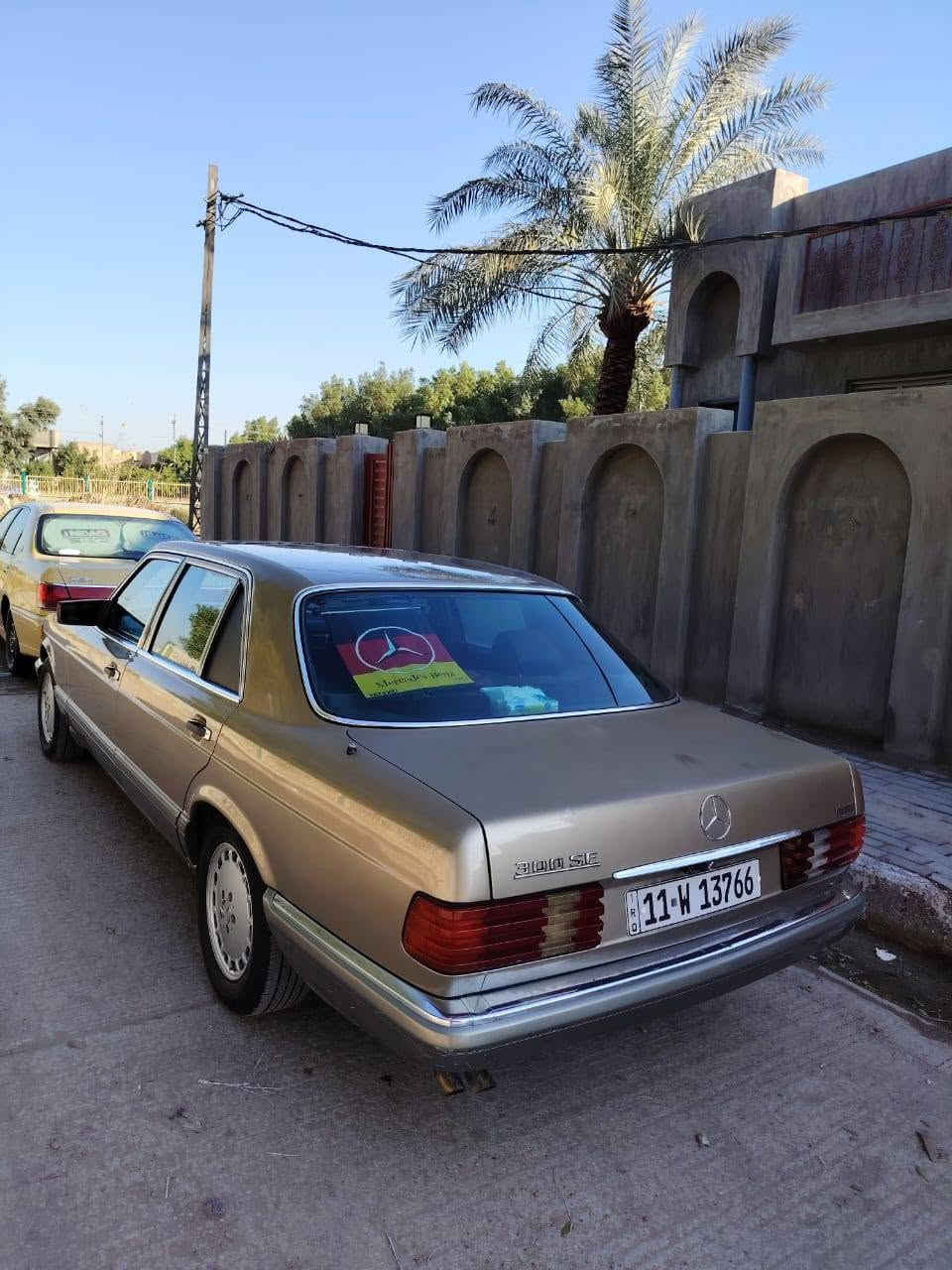 جامبو 91
رقم انكليزي بغداد 
كير ومكينه بلادي 
تبريد ثلج 
حداديه امامي و خلفي جديده
صبغ عام بدون ضربه
السعر 70وبيها مجال
بيع او مراوس
***********
