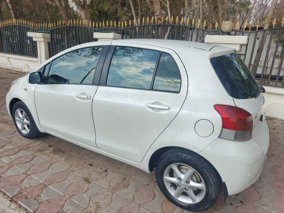 یارس مودیل 2010 سبوغی نیە تەنها کاڵبوونەوەی هەیە گێرو مەکینەو تبرید بەشەرتە 
شوێن هەولێر
سعر 83 أربيل, العراق


**إذا كنت صاحب هذا الإعلان وتريد حذفه لأي سبب، رجاءا أرسل رسالة إلى الدعم الفني**