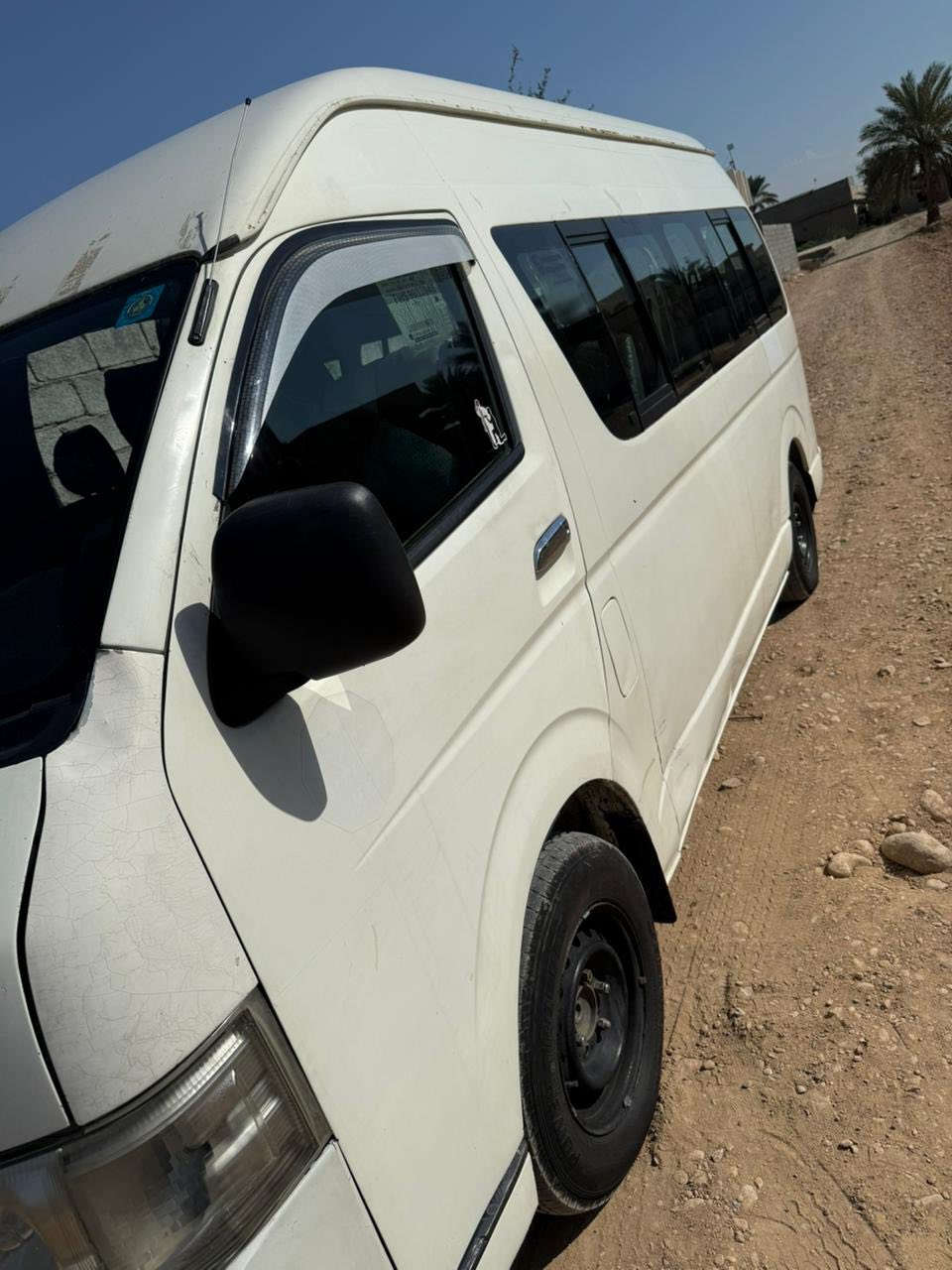 تيوتا هايسه2011
رقم بغداد 
كير و اكسل جديد 
تخم تاير صدر جاهز 
مكينه بيه  خيط تبخير 
مكاني ديالى جديدة الشط   
للبيع فقط  السعر 160 
رقم ***********
