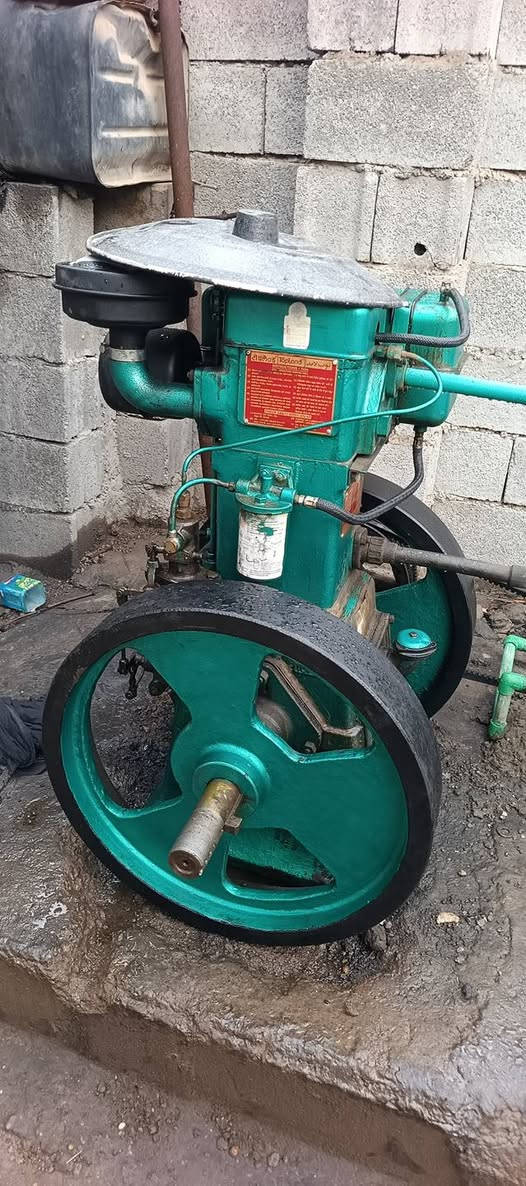 مولد توب لاند مع مولده 7ونص كيفي وسلف مستخدم 5تشر وملحقاته للبيع ***********
