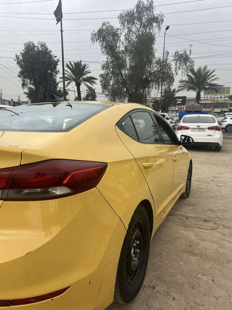 السلام عليكم
النترا ٢٠١٧ وارد أمريكي حادثه جاملغ خلفي معمر نفسه مكينه كير صدر خير من الله كفاله بيها منظومة غاز باسمي 
مكاني بغداد الجديدة 
السعر ١٢٥ وبيها مجال 
الاتصال: ***********
