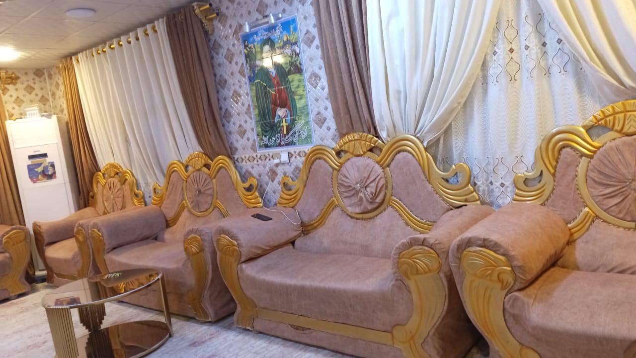 سلام عليكم تخم البيع سعر 200وبي مجال اتصل على رقم ***********
