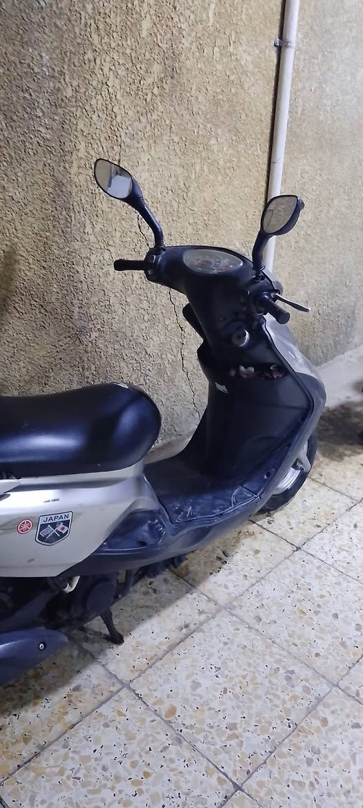 سلام دراجة بريز البيع دراجة نظيفة شوفت عينكم دراجة كفرات أصلية مختمة اشاير هورن كلة شغال باتري اليوم شديتة مكينة ما مفتوحة سعر 600 قفل إلي يعجبة خاص العنوان بغداد الشعب شارع الصحة


**إذا كنت صاحب هذا الإعلان وتريد حذفه لأي سبب، رجاءا أرسل رسالة إلى الدعم الفني**