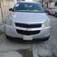 ترافرس موديل 11 سبعه راكب 3قطع تبريد بيه صبق احزام سياره بسمي سونار مو...