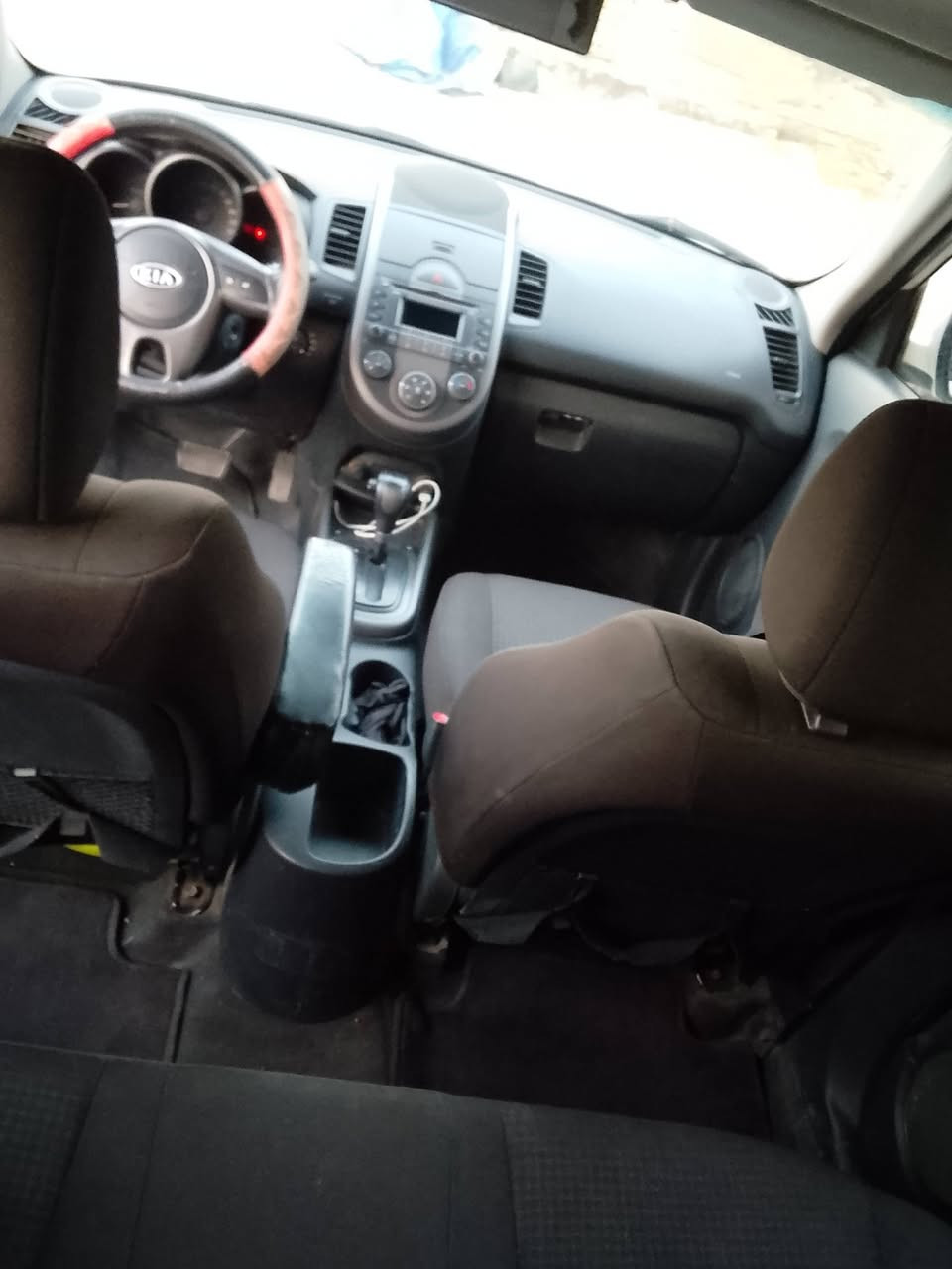 سلام عليكم كيا صول موديل 12 كصة جنطة السيارة جاهزة عوزهة فقط حدادية والباقي كلة مكفول ناعمة وحلوة رقم شمالي وسنوية اصلايات بيع او مراوس السعر 44 وبيهة مجال للغوالي


**إذا كنت صاحب هذا الإعلان وتريد حذفه لأي سبب، رجاءا أرسل رسالة إلى الدعم الفني**