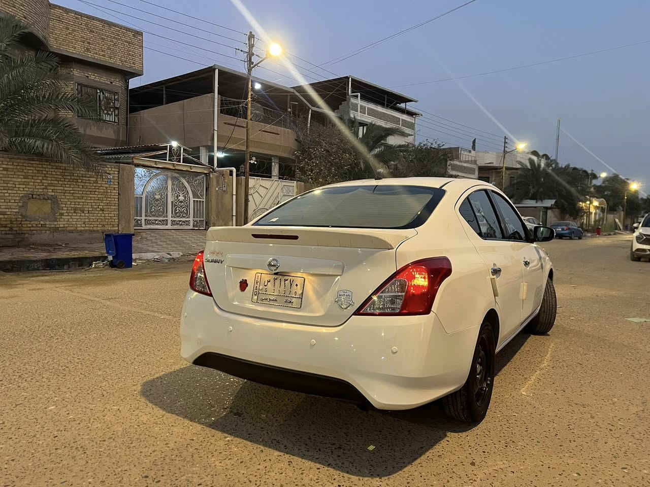 السلام عليكم
نيسان سني 2023 مصري 

 اقساط استقطاع مباشر رقم بغداد  التسديد مستمر .. وكاله عامه 

السياره كفاله عامه 
 جاهزه م بيها نقص 
ماشيه 110 الف 

السعر 107 وبيها مجال قليل 
اتصل وتدلل
***********
