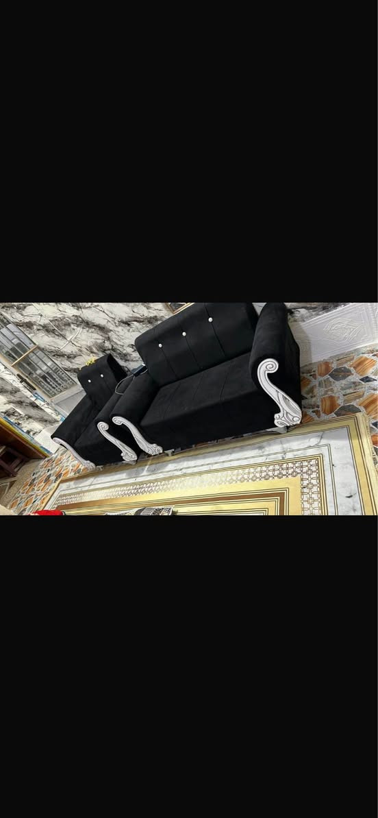 اثاث نضيف تخم 10 نفرات وطبله ويا 250 الف واكو 🚚 توصيل *********** النجف, العراق
