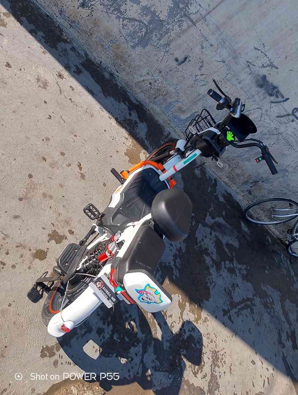 السلام عليكم.
بايسكل شحن للبيع 
2025 
البكان ديالى بعقوبه 
رقم الهاتف ***********
