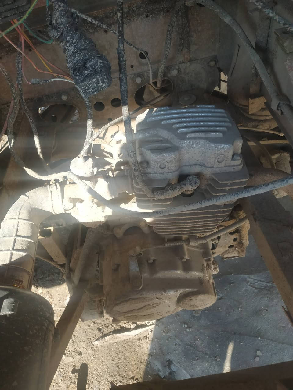 توك توك اوراق بياجو تحوير محرك ستوته للبيع 1,200 عنوان بابل ابو غرق ***********
