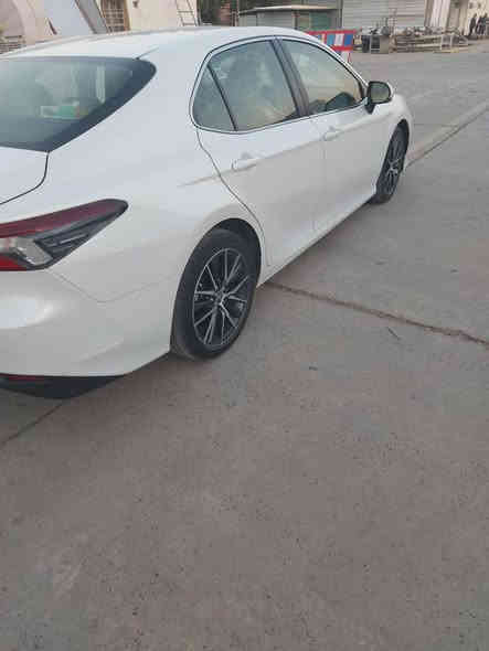 كامري خليجي فول مواصفات وكاله عبد الطيف موديل 2023مكفوله من صبغ و البارد ماشيه 41 الف سعر 23.900 بيها مجال بسيط عنوان بغداد الكريعات ***********
