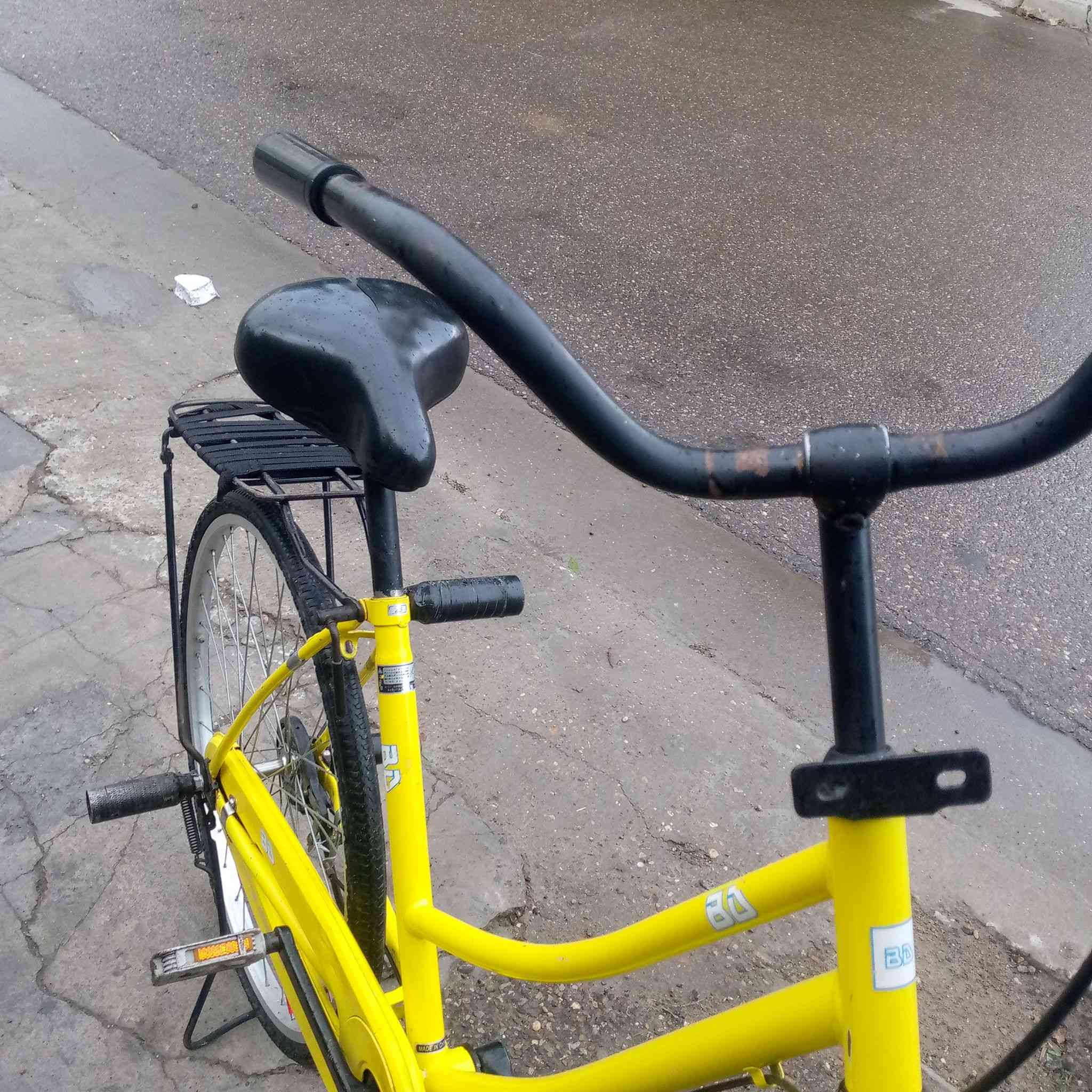 سلام عليكم بيسكل للبيع أو مروس سعر 130 مكان بياع


**إذا كنت صاحب هذا الإعلان وتريد حذفه لأي سبب، رجاءا أرسل رسالة إلى الدعم الفني**