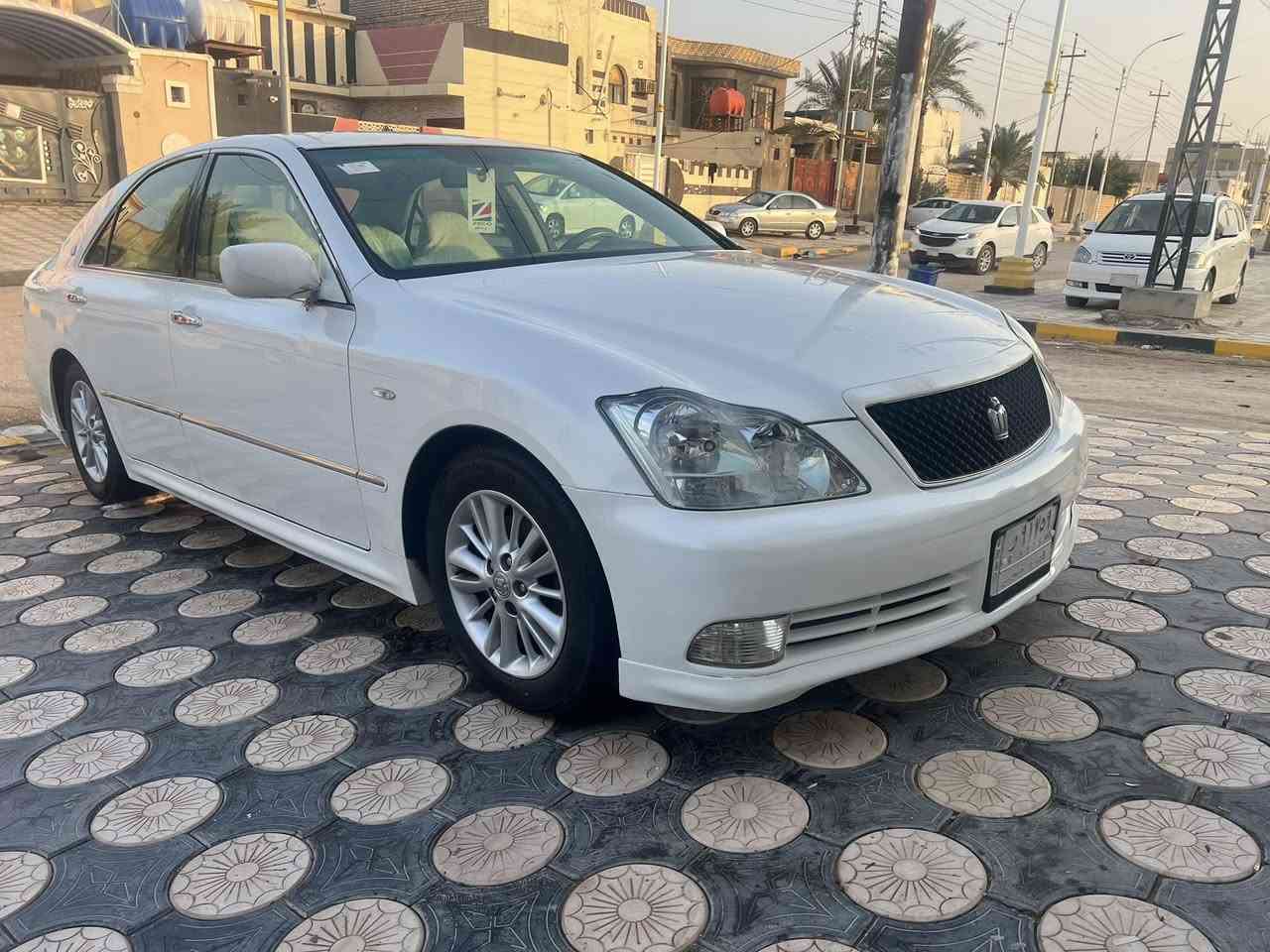 للبيع كراون شاهينه موديل 2004كفاله من الضربه والكص والعيب شرعي جاهزه مكينه كير تبريد خير من الله السعر 140 وبيه مجال العنوان ناصريه ستفسار***********
