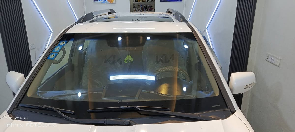 كيا مهاڤي خليجية موديل 2013 رقم بغداد الإنگليزي بإسمي وسنويتها لنهاية  27   والهزة جديدة  فول الفول  ،  بصمة  ، سلايد  ،  زراگ لايت  فور ويل  ،  كراسي كهرباء + تدفئة وتبريد  ،  ثلاث قطع تبريد  ،  صندوق شفط  ،  مري شفط  ، تخم تاير جديد  ،  صدر جديد  ،  مشط ستيرن جديد  تدفئة وتبريد بحالة ممتازة  ، مكينة جديدة وإدامة للگير  (دهن  ،  فلتر) بانزين فقط محسن   مكفولة بإستثناء بعض الملاحضات ،  ماشية  83  الف وقابلة  للزيادة  للبيع أو  المراوس ومكاني  بغداد   / للإستفسار أكثر الإتصال على الرقمم
***********   وبي واتساب  أعتذر على الإطالة وشكرا لإدارة الگروب
